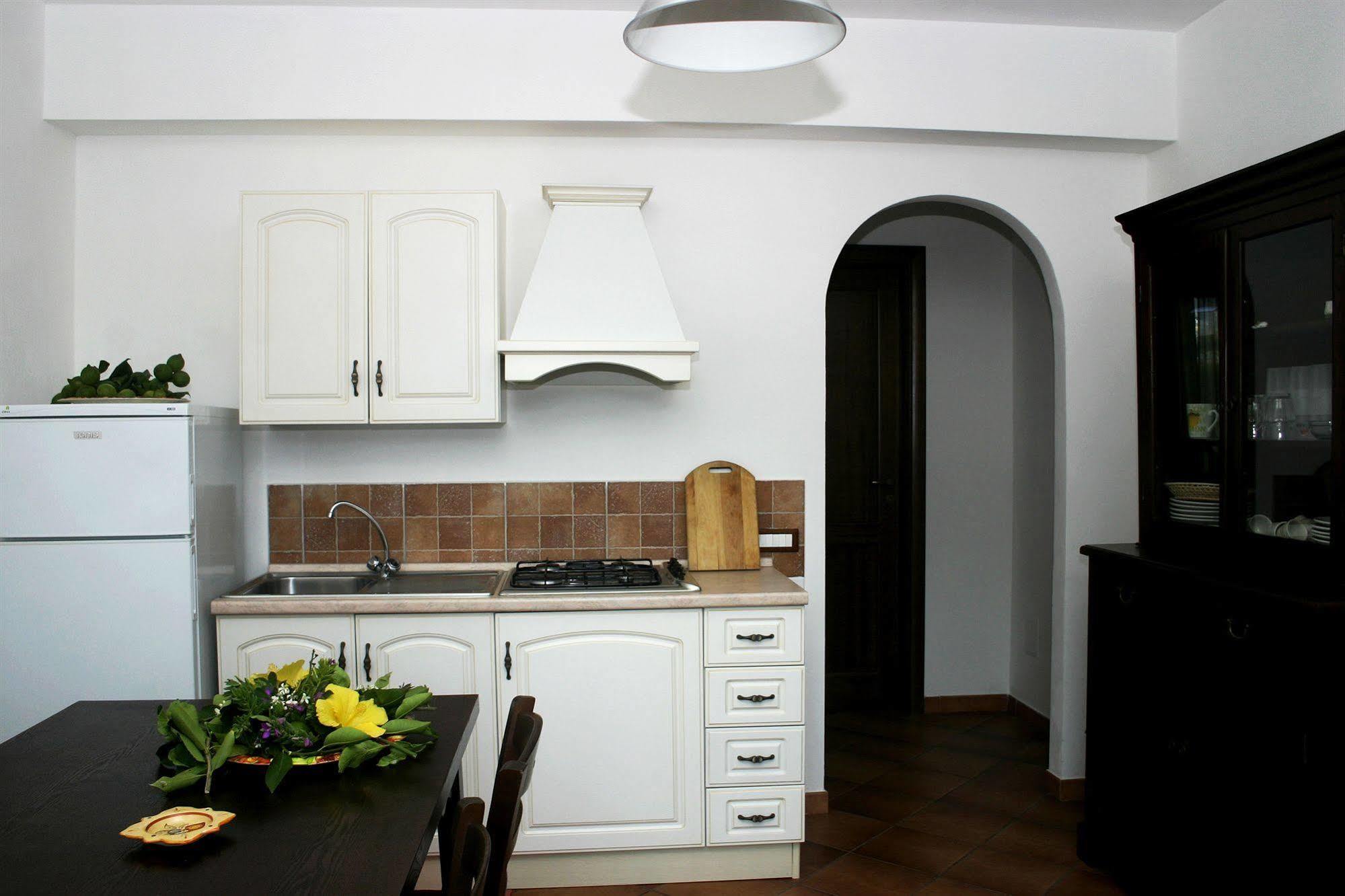 ליפארי Villa Saraceno מראה חיצוני תמונה